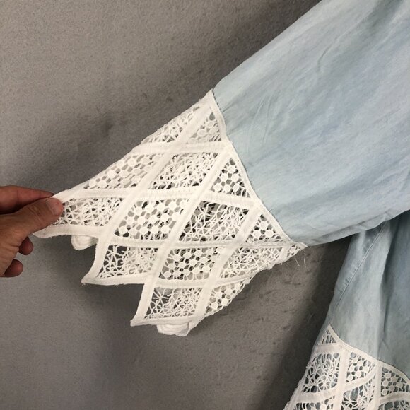 Unique Spectrum Top Womens 2X Plus Size Light Blue Lace Trim Boho Artsy NEW - Picture 11 of 15